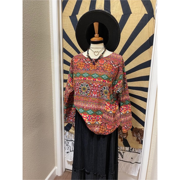 🌈 Beautiful flower art top - Picture 11 of 11